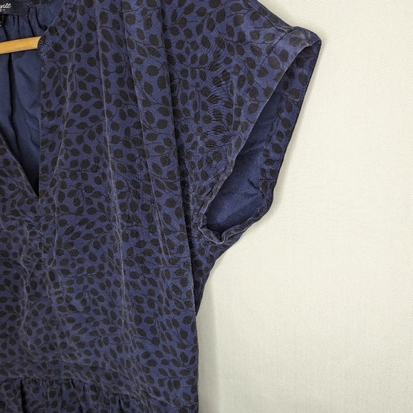 Madewell Blue and Black Leaf Print Dress Size 2 - Picture 5 of 12
